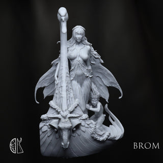 BROM: Titania - PREORDER